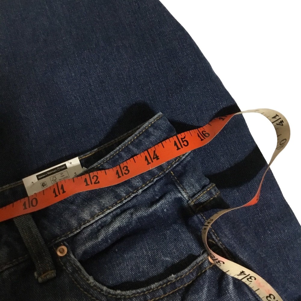 Time and Tru Size 6 Barrel Jeans NWT - Picture 6 of 7